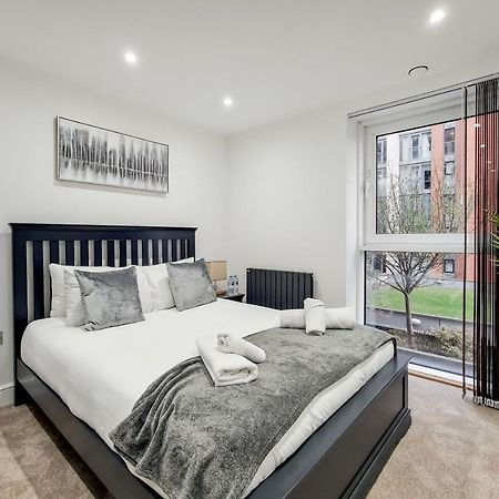 Free Parking - Stylish Three Bedroom Apartment By London Excel מראה חיצוני תמונה